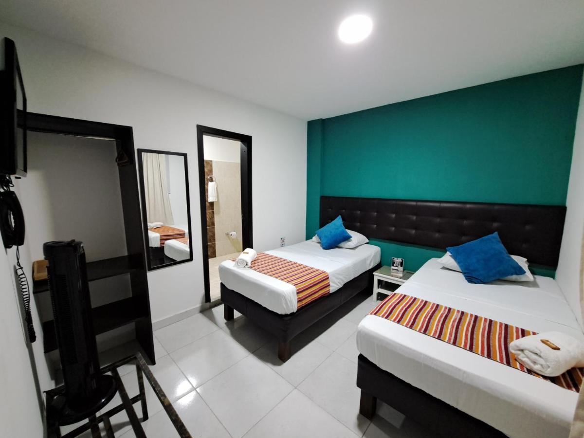 Hotel 9-25 佩雷拉 外观 照片